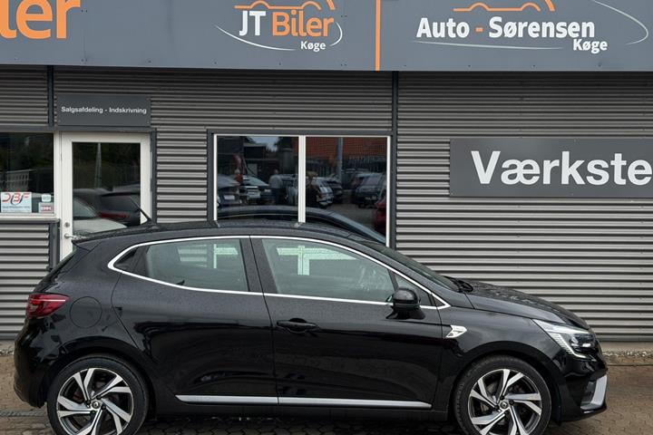 Sort Renault Clio V fra 2020