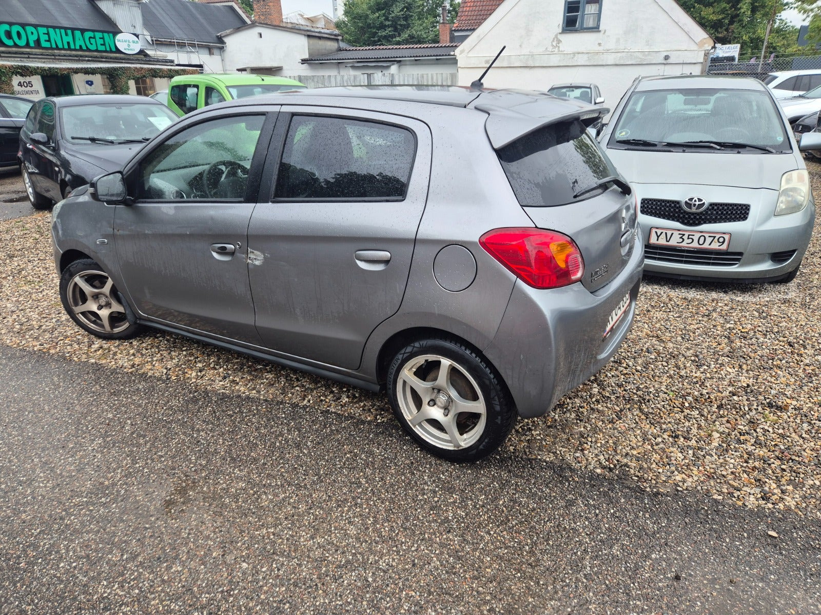 undefined Mitsubishi Space Star fra 2015