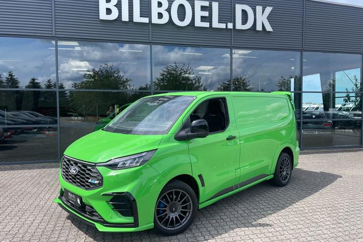Grøn Ford E-Transit Custom 320 L1 fra 2025