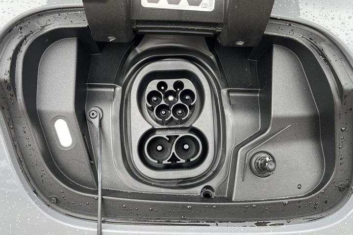 Grå VW ID.7 fra 2027
