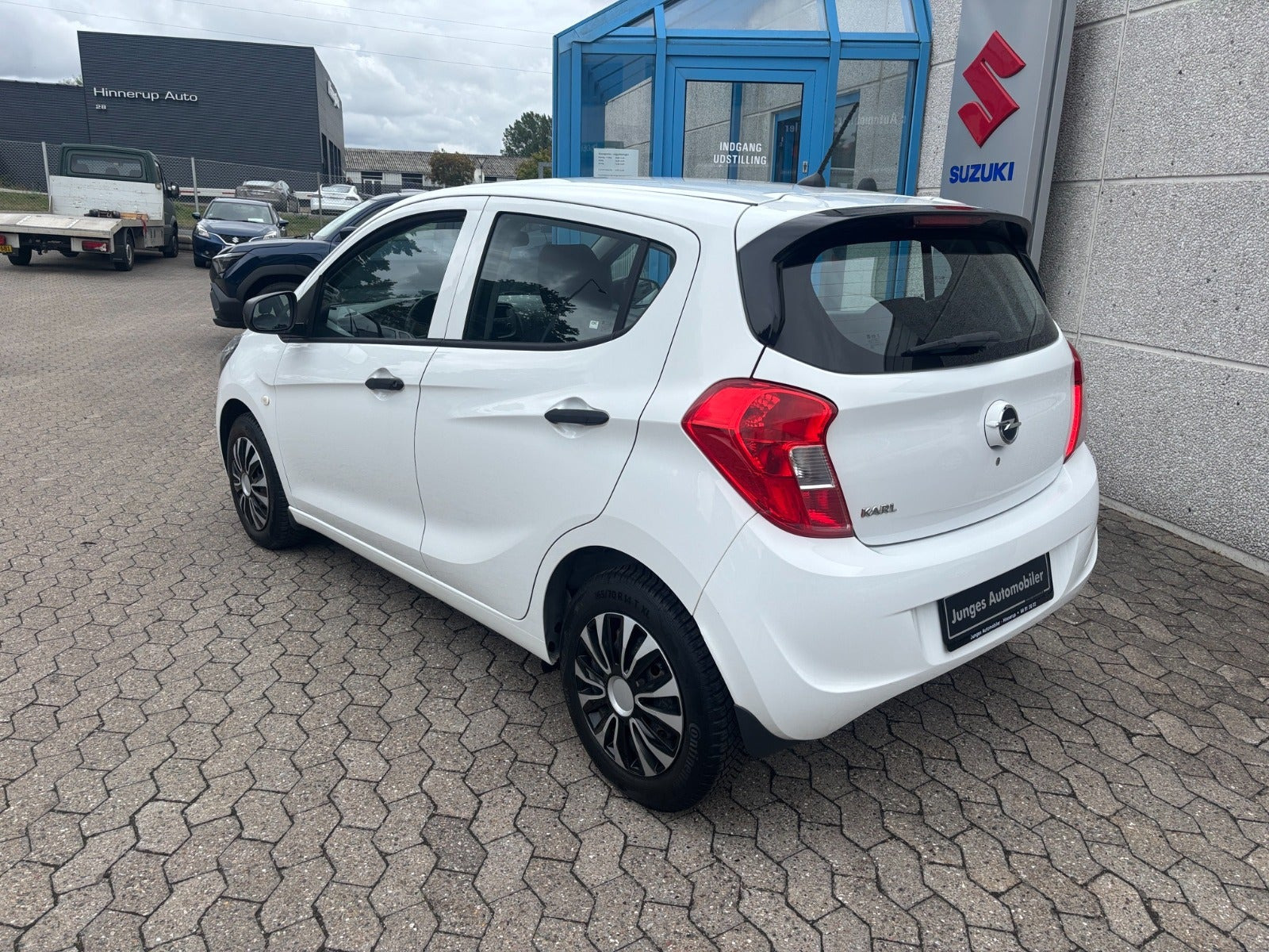 Hvid Opel Karl fra 2016