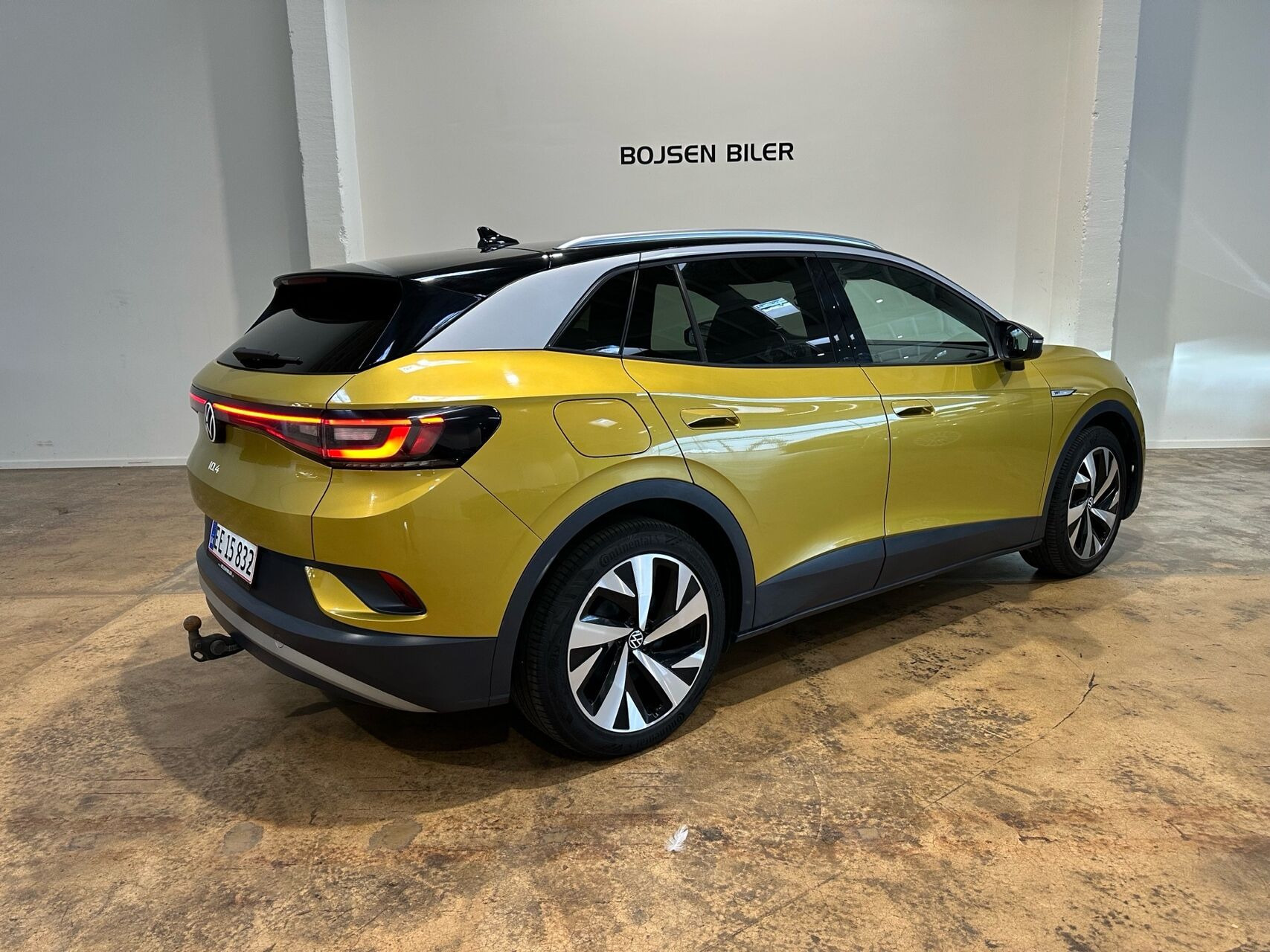 Gul VW ID.4 fra 2021