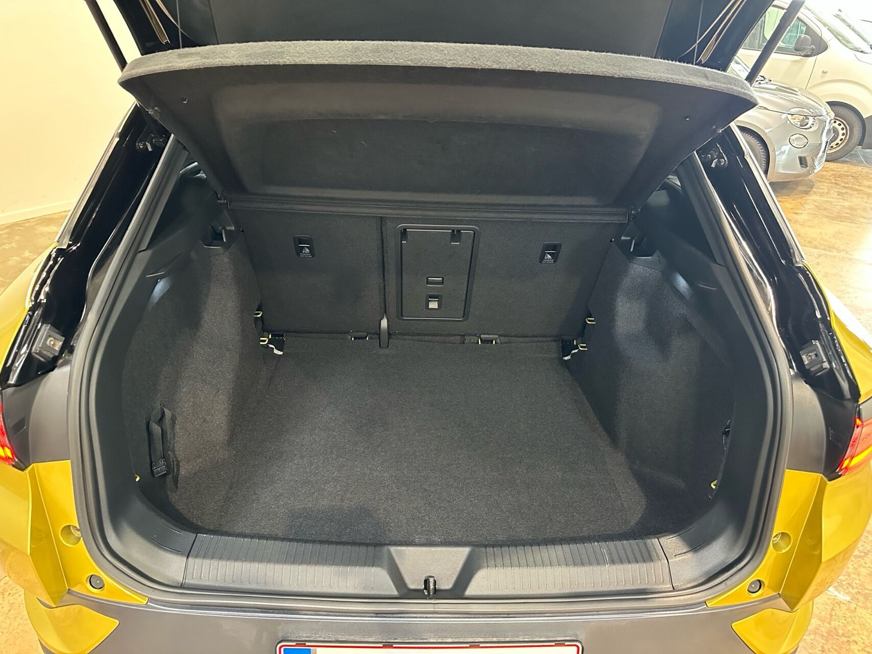 Gul VW ID.4 fra 2021