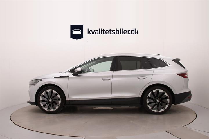 Sølv Skoda Enyaq fra 2021