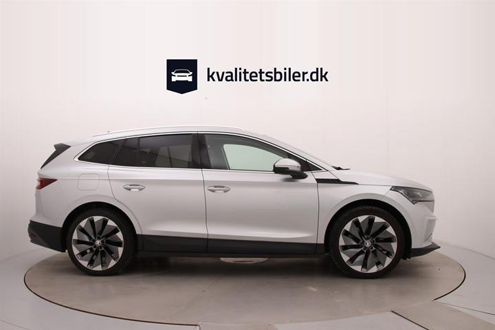 Sølv Skoda Enyaq fra 2021