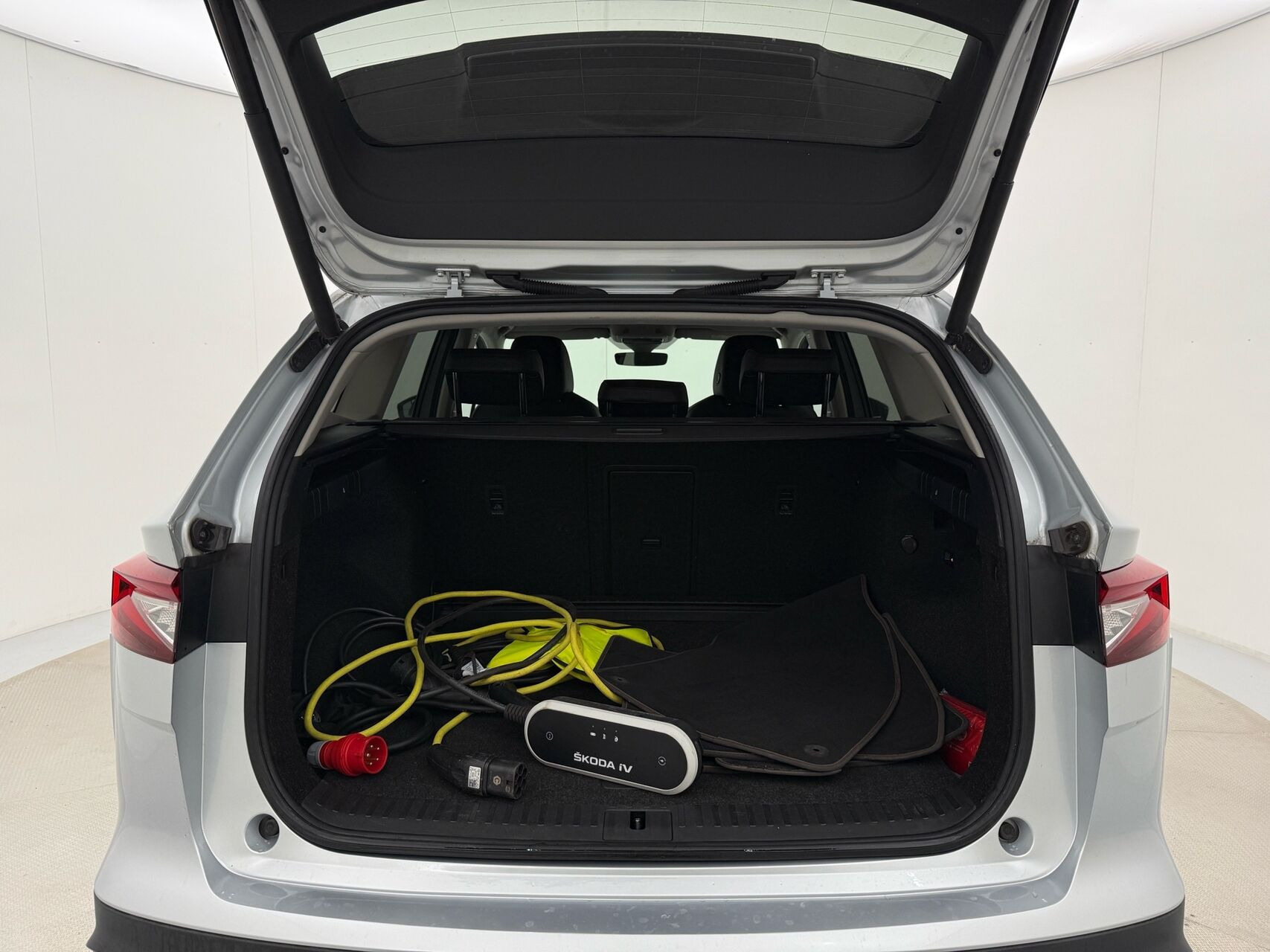 Sølv Skoda Enyaq fra 2021