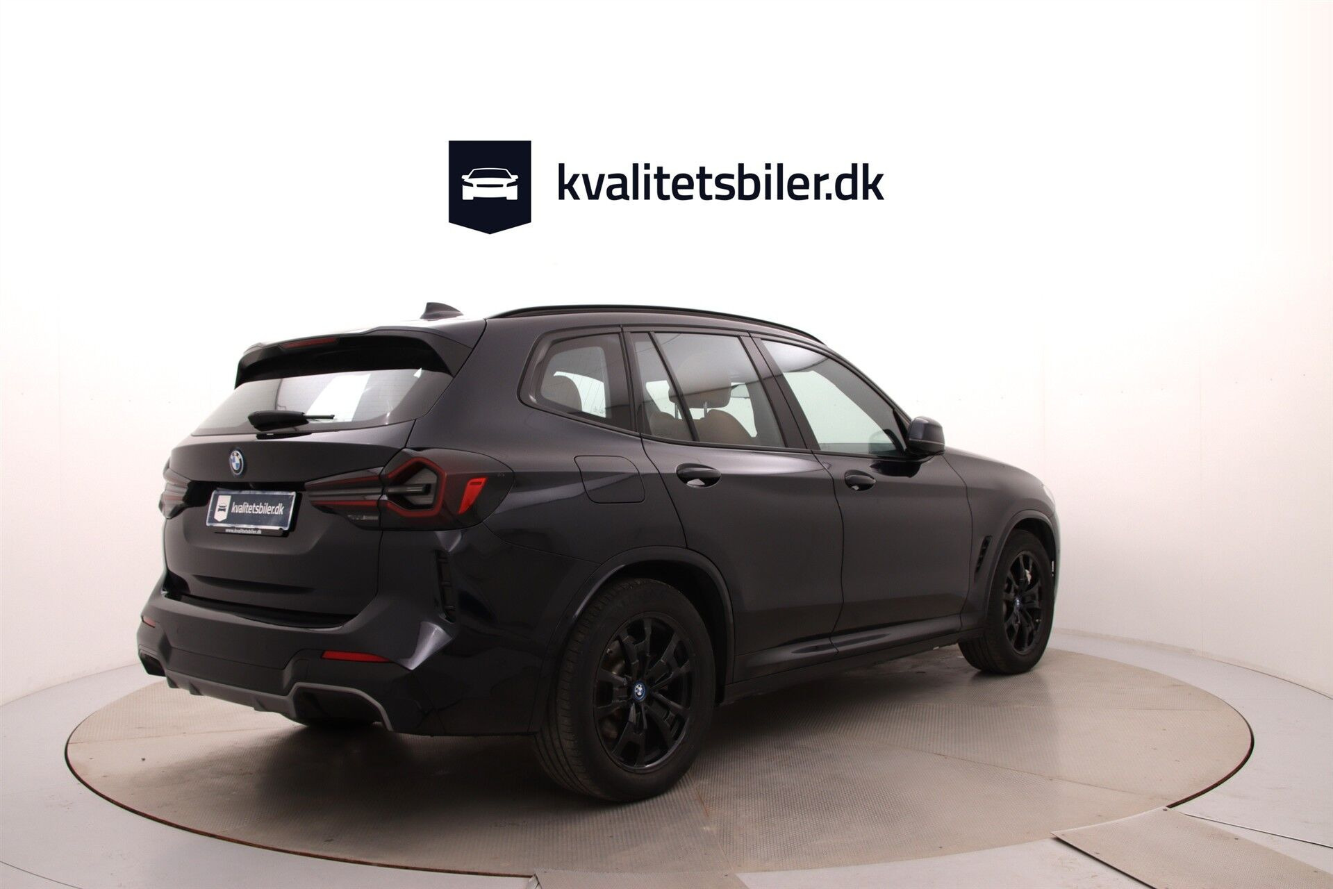 Sort BMW iX3 fra 2022