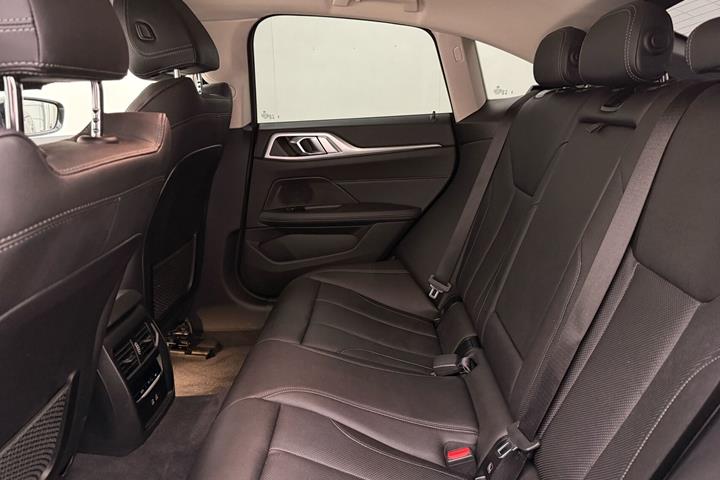 Sort BMW i4 fra 2023