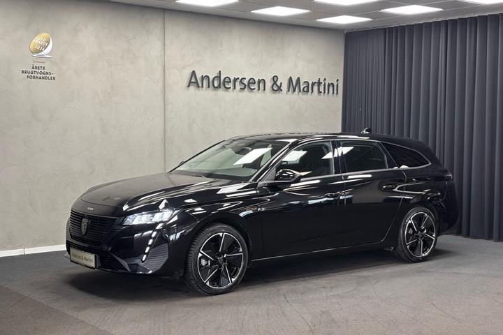 Sort Peugeot E-308 fra 2025