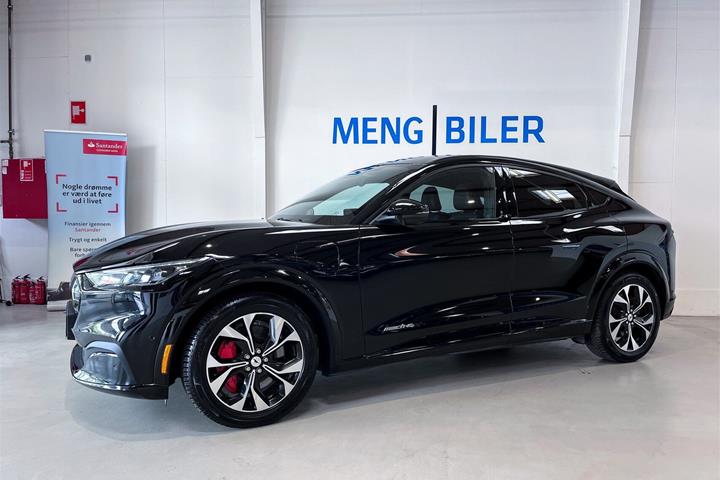 Sort Ford Mustang Mach-E fra 2021