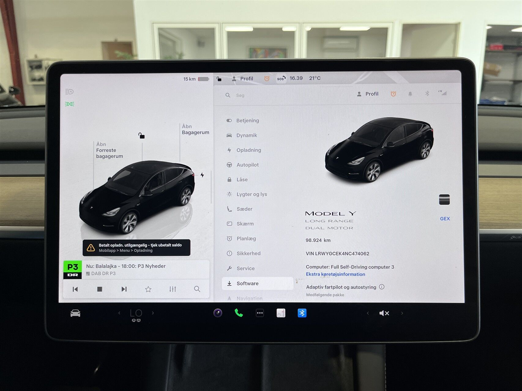 Sort Tesla Model Y fra 2022