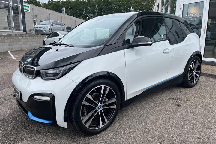 Hvid BMW i3s fra 2021