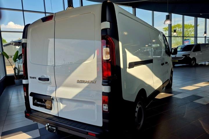 Hvid Renault Trafic fra 2026