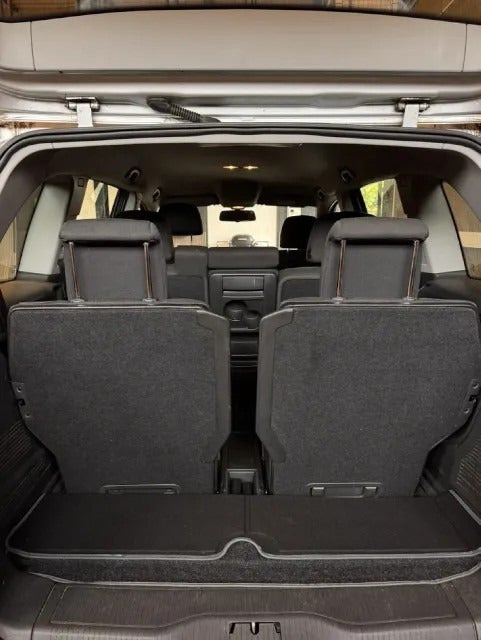 Grå Opel Zafira fra 2014