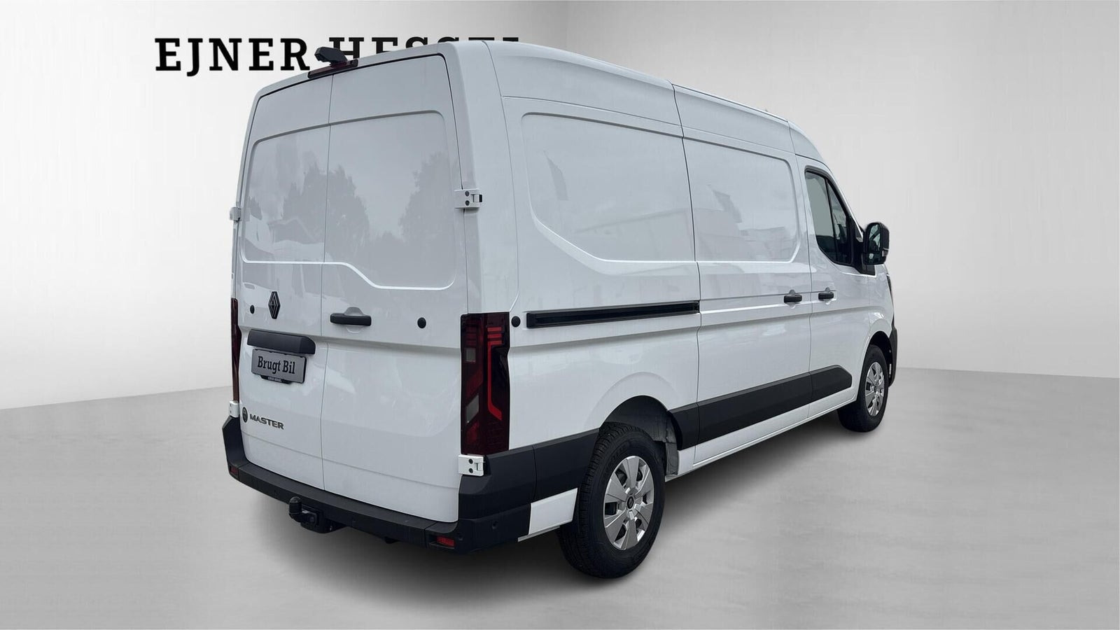 Hvid Renault Master V T33 fra 2025