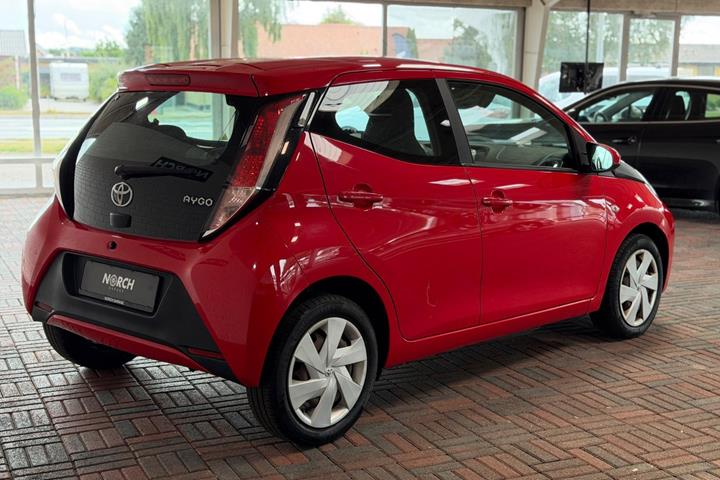 undefined Toyota Aygo fra 2014