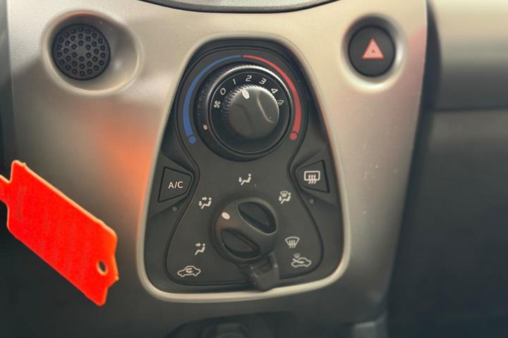 undefined Toyota Aygo fra 2014