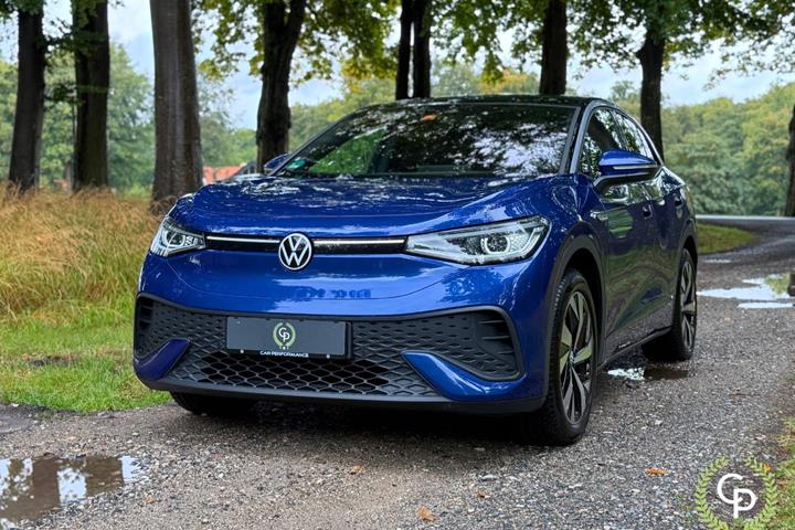 Blå VW ID.5 fra 2023
