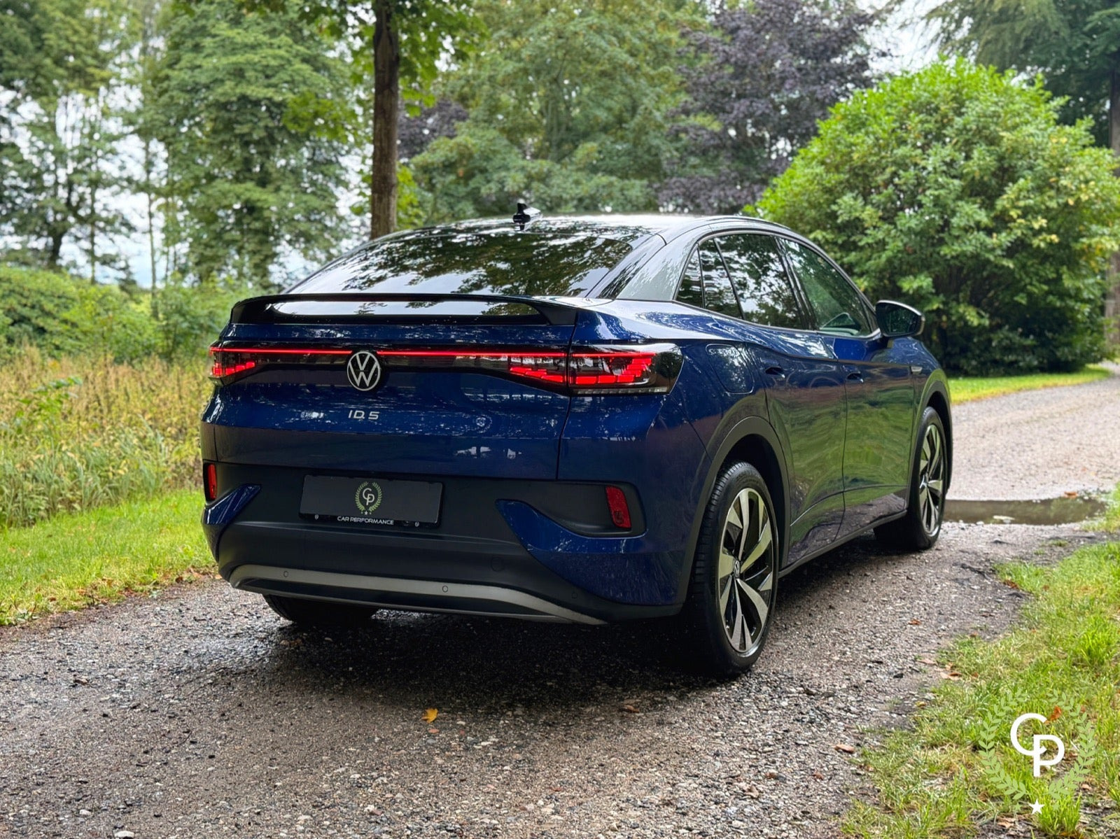Blå VW ID.5 fra 2023