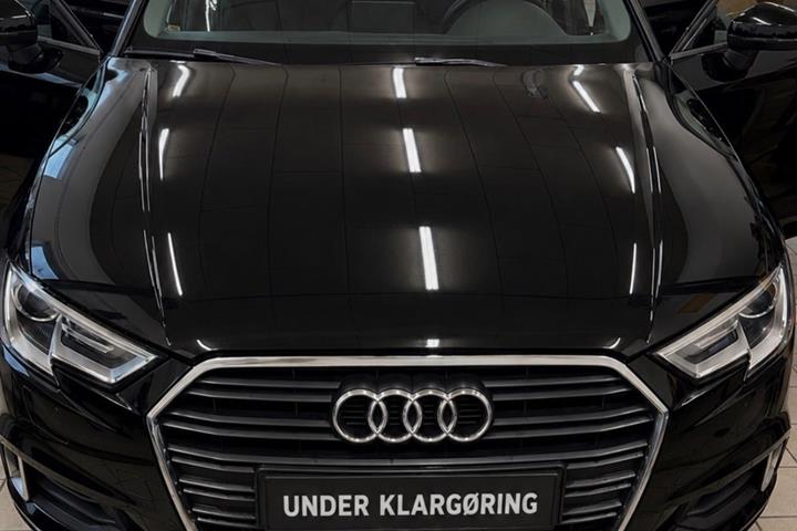 Sort Audi A3 fra 2018