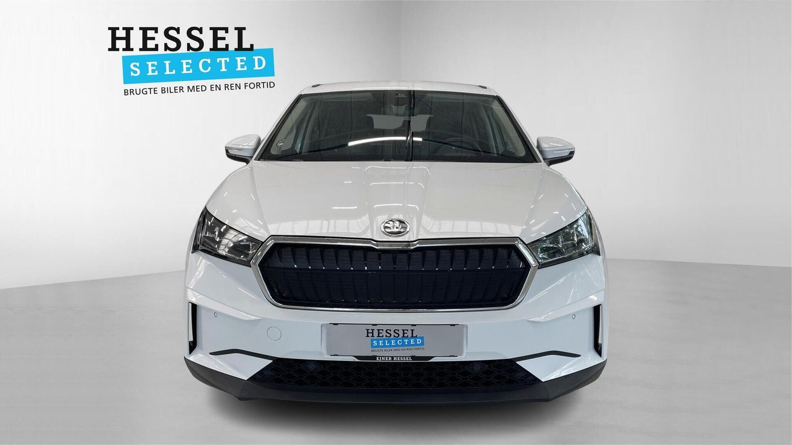 Hvid Skoda Enyaq fra 2021