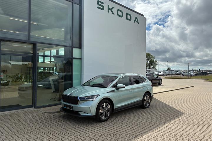 Sølv Skoda Enyaq fra 2023