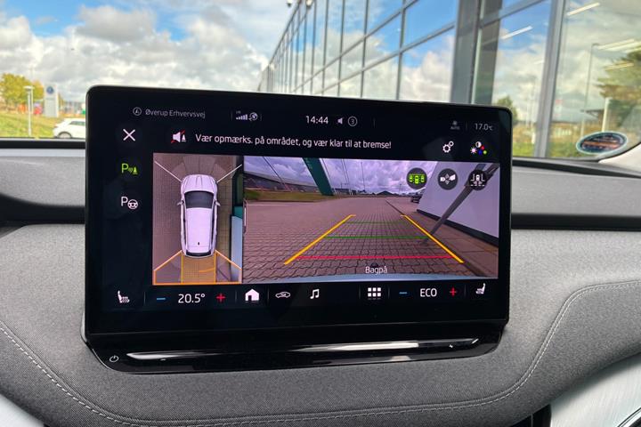 Sølv Skoda Enyaq fra 2023