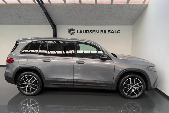 undefined Mercedes EQB250+ fra 2023