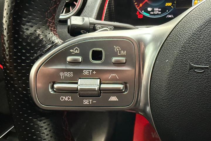 undefined Mercedes EQB250+ fra 2023