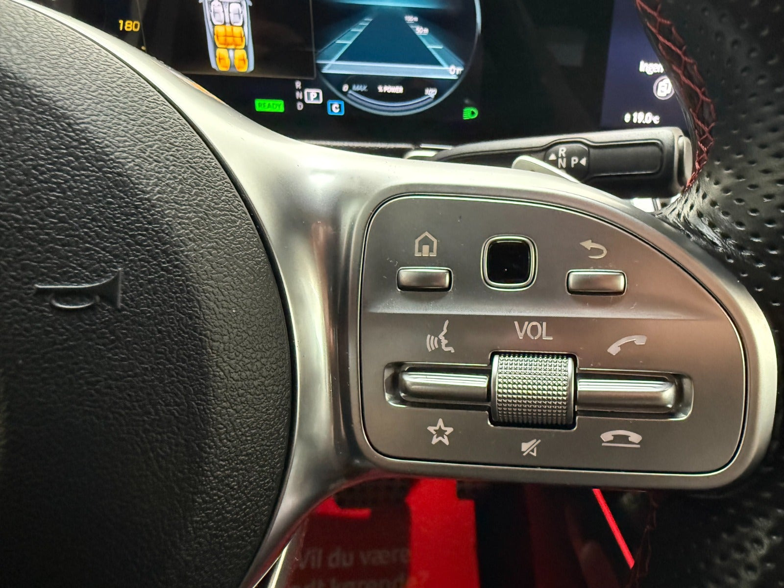 undefined Mercedes EQB250+ fra 2023