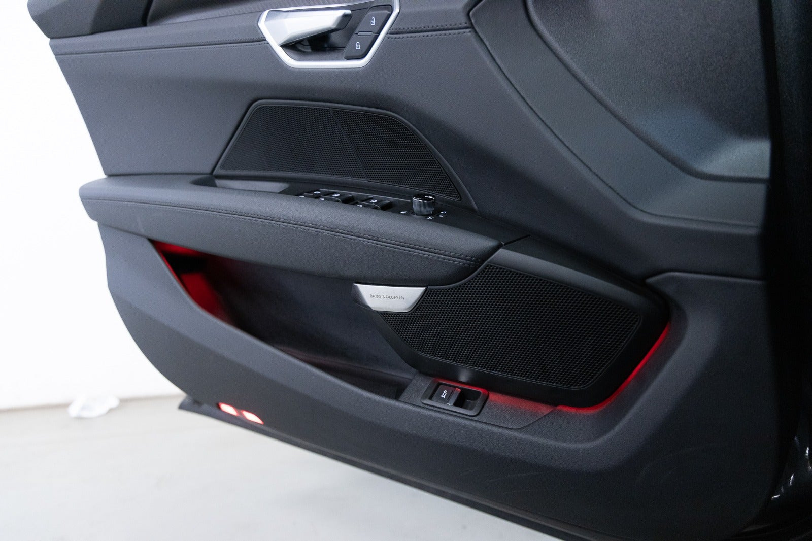 Grå Audi e-tron GT fra 2022