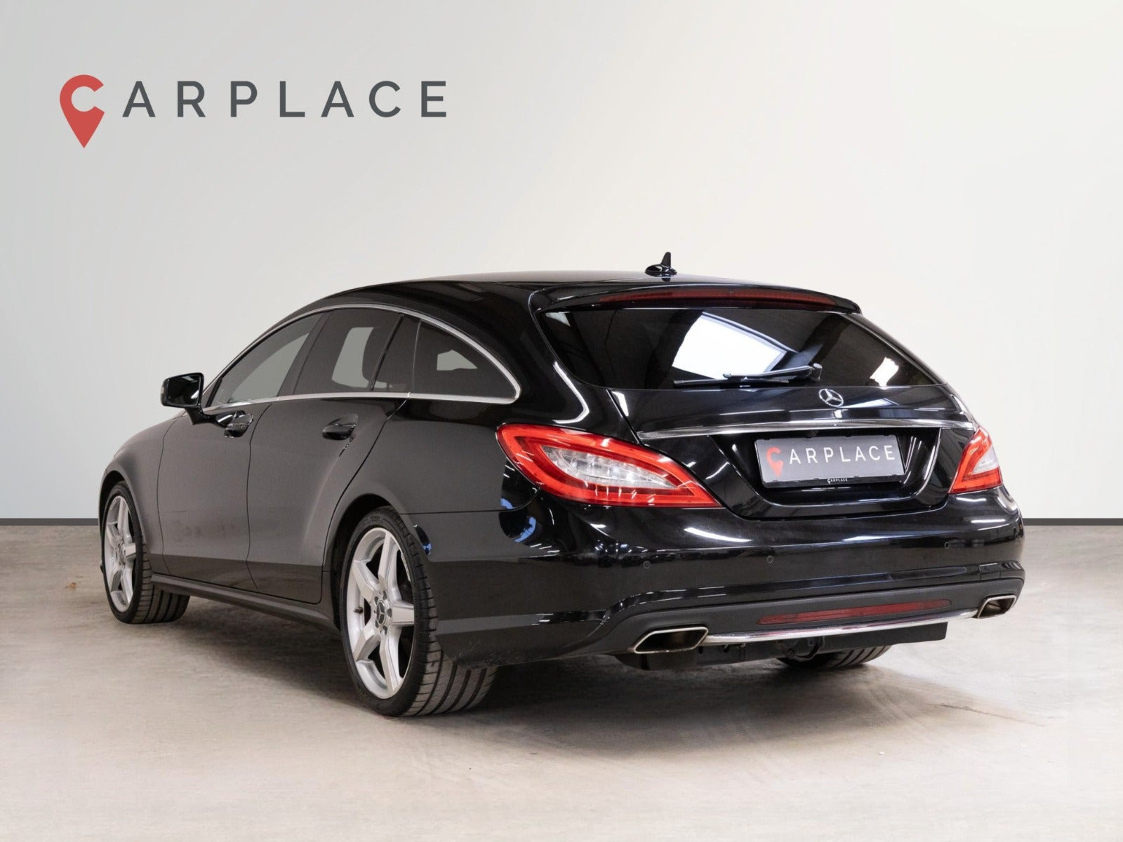 Sort Mercedes CLS500 fra 2012