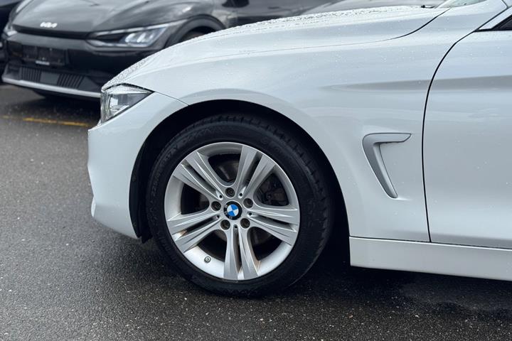 Hvid BMW 420d fra 2019