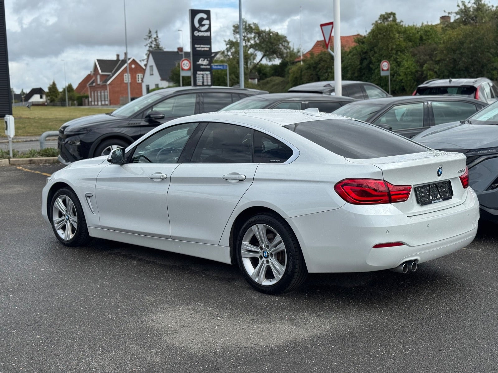 Hvid BMW 420d fra 2019