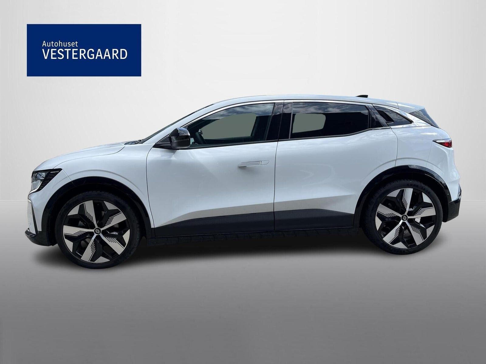 Hvid Renault Megane E-Tech fra 2025