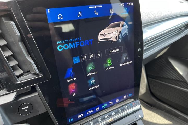 Hvid Renault Megane E-Tech fra 2025