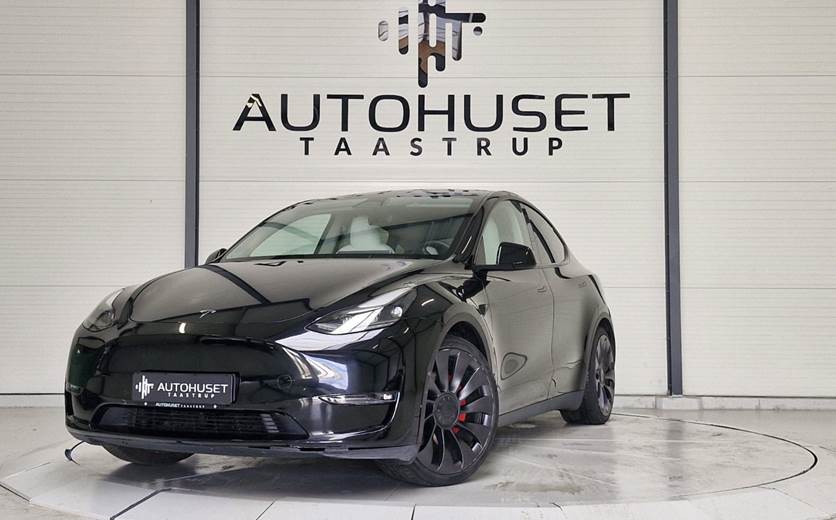 Tesla Model Y Performance AWD