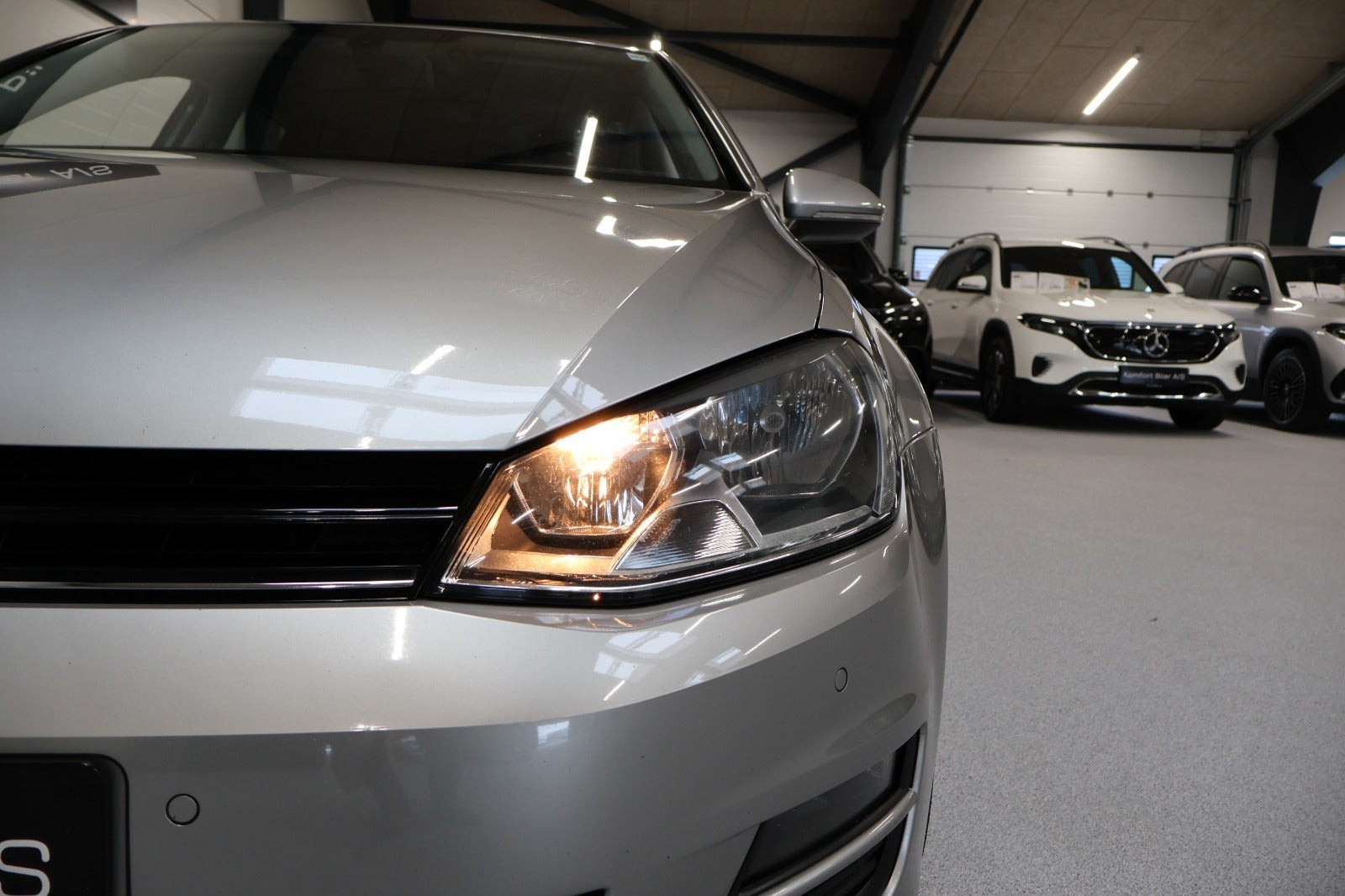 Sølv VW Golf VII fra 2015