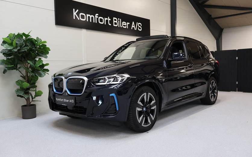 BMW iX3 Charged M-Sport