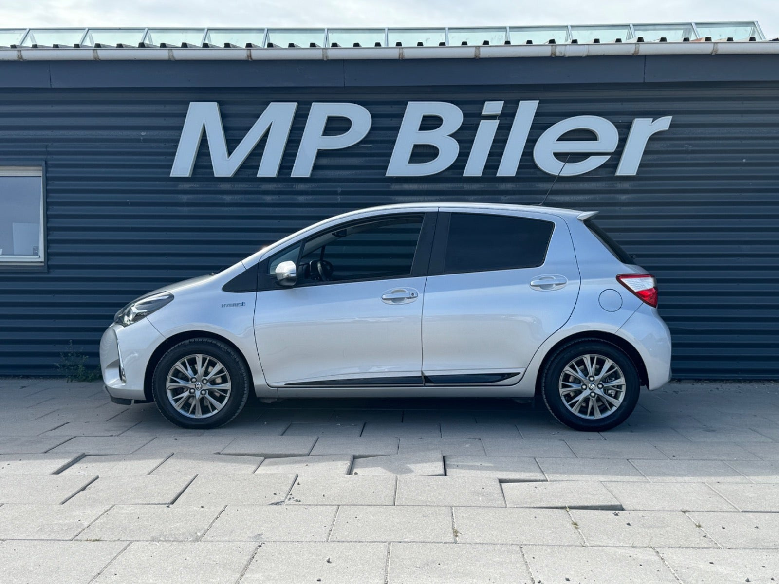 Grøn Toyota Yaris fra 2018