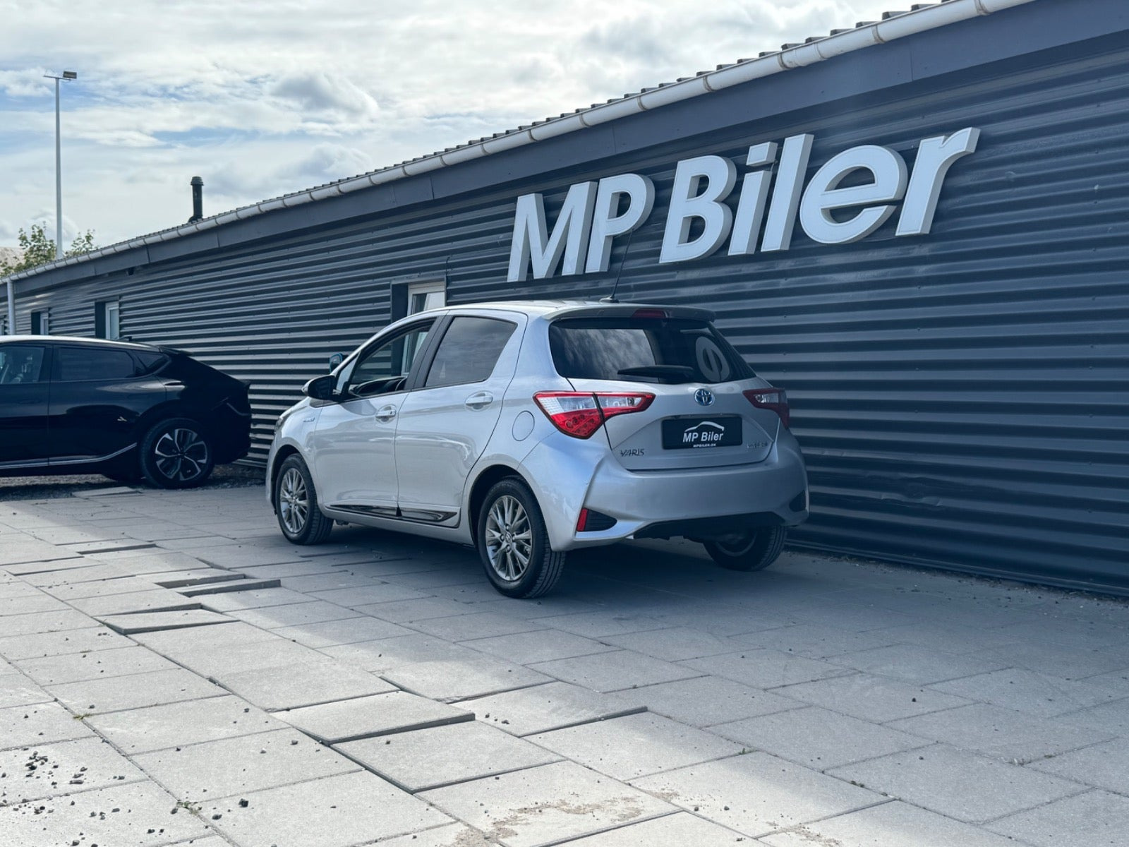 Grøn Toyota Yaris fra 2018