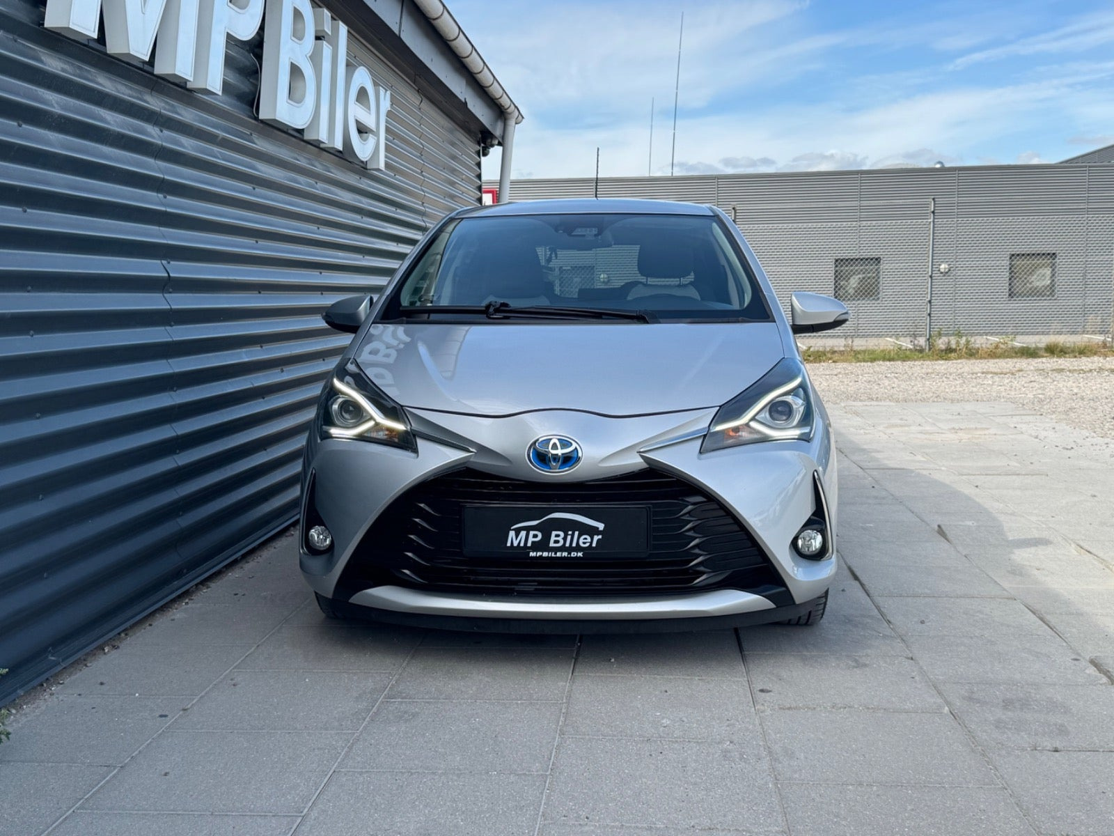 Grøn Toyota Yaris fra 2018