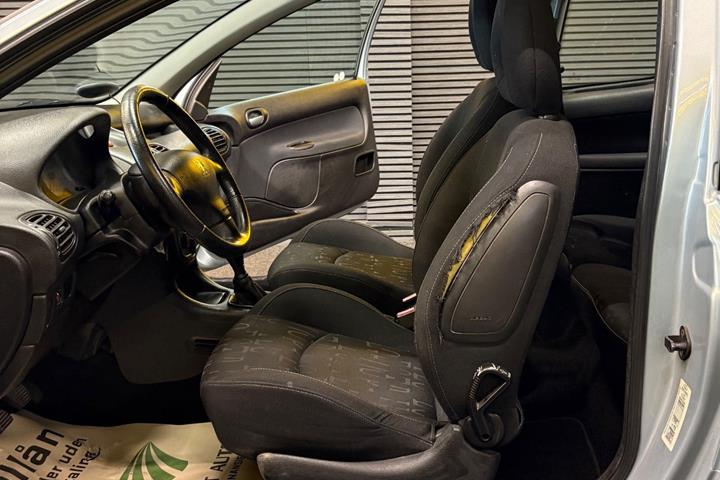 undefined Peugeot 206 fra 2003