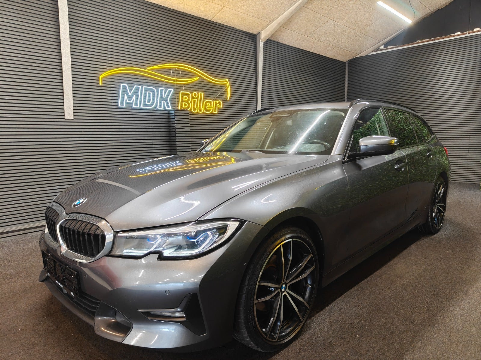 undefined BMW 320d fra 2020