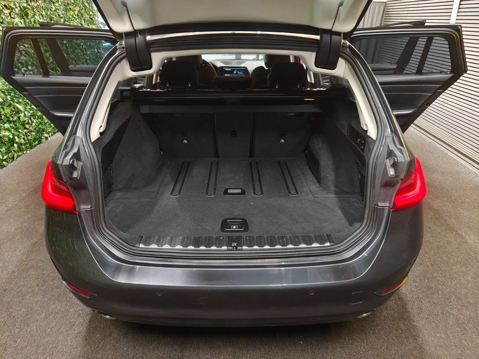 undefined BMW 320d fra 2020
