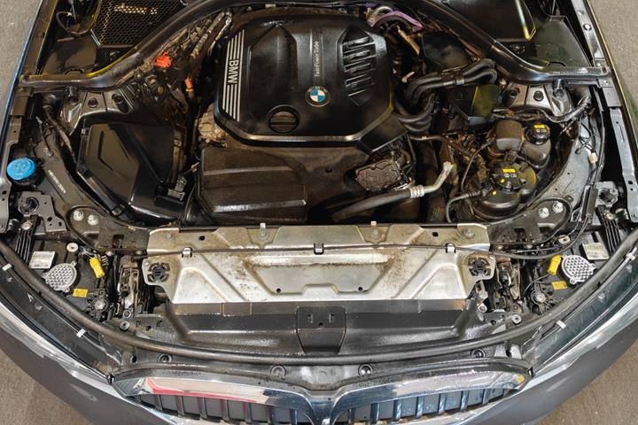 undefined BMW 320d fra 2020
