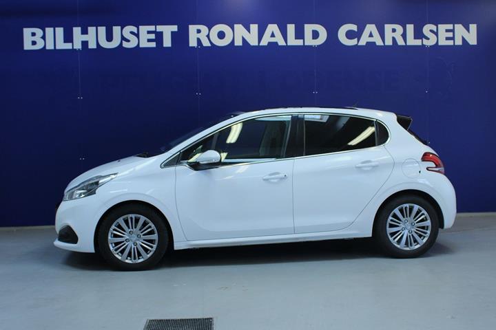 Hvid Peugeot 208 fra 2019