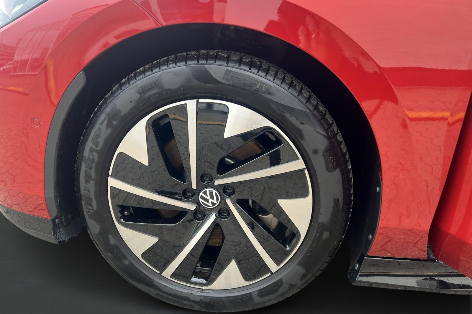 Rød VW ID.7 fra 2025