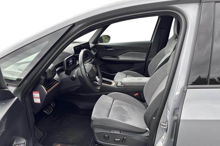 Grå Cupra Born fra 2024