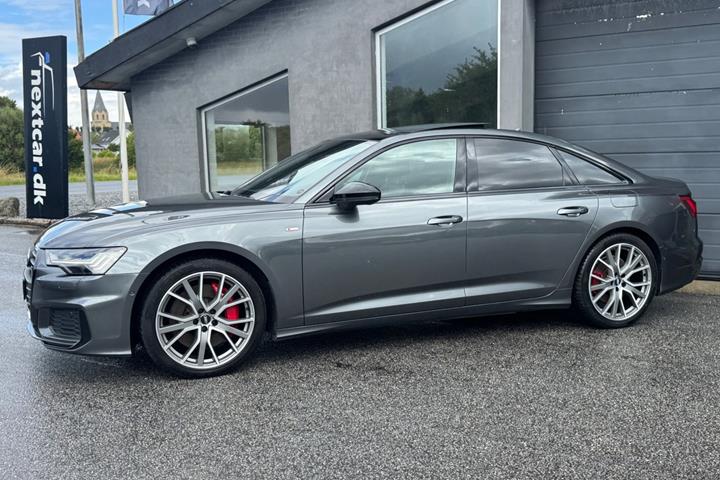 Grå Audi A6 fra 2020